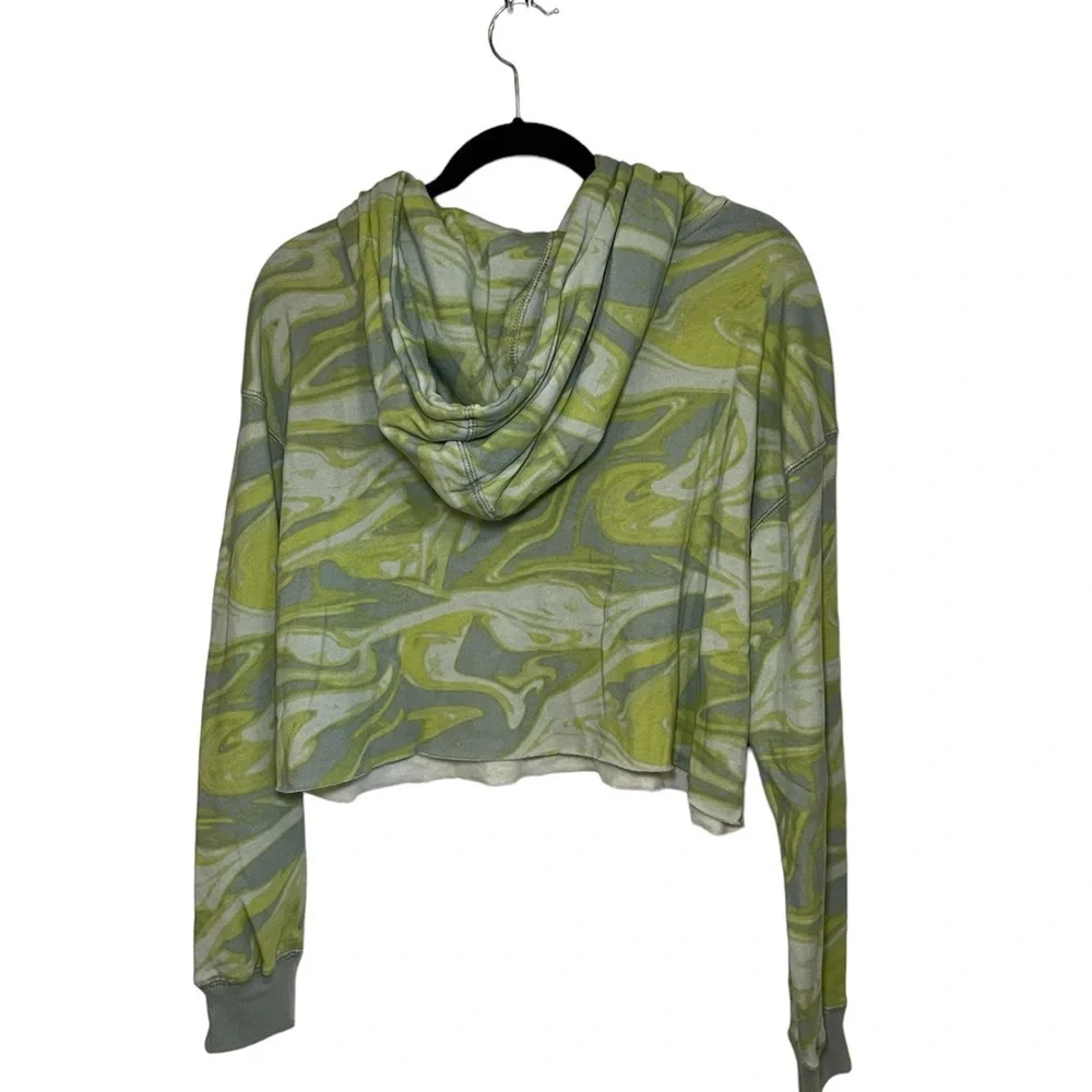 Wild Fable Cropped Green Striped Women’s Hoodie Size: Medium - Picture 4 of 5
